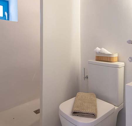 Modern bathroom of Seralia seaside house